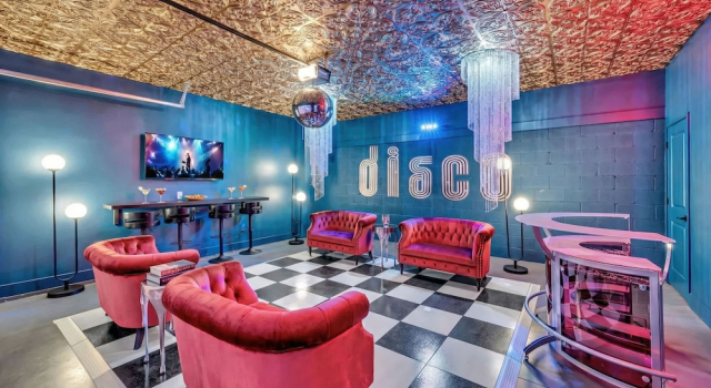 Коттедж Disco Lounge Double Rooftop Hot Tub Nashville