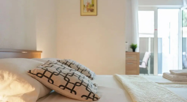 Studio for 2 People - Split Region With Sea View - Close to Commodities