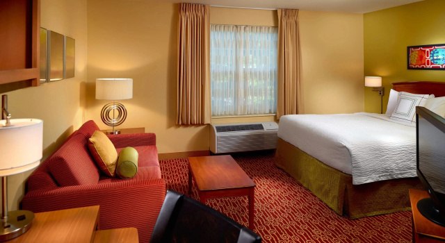 Люкс с балконом Extended Stay America Suites - Atlanta - Northlake