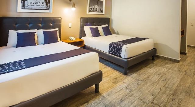 Четырёхместный номер Standard Hotel del Centro