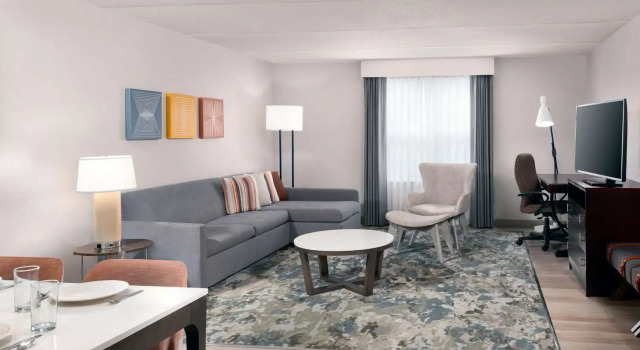 Люкс с 2 комнатами Homewood Suites by Hilton Boston/Canton, MA