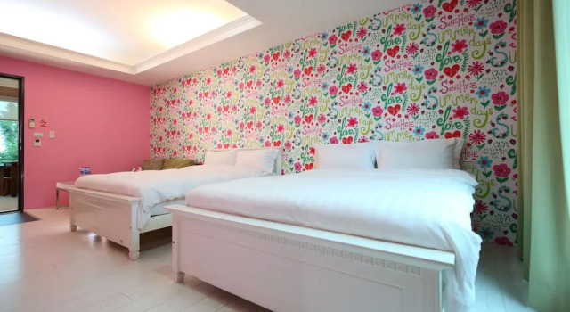 Четырёхместный номер Standard с балконом Pretty Sun B&B