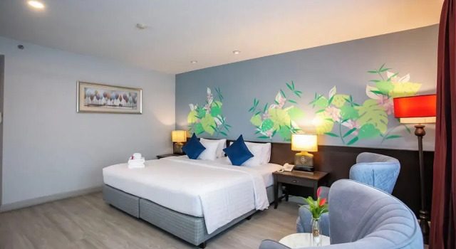 Номер Standard Empress Pattaya Hotel
