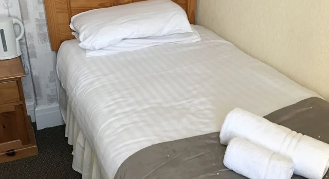 Номер Standard Queens Plaza Hotel