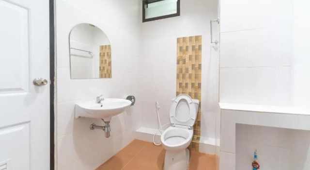 Кровать в общем номере Saiyud Hostel