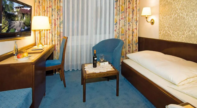 Номер Standard Burghotel