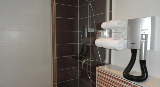 Двухместный номер Superior The Originals City, Hôtel Continental, Poitiers