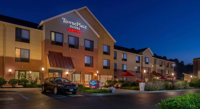 Четырёхместный люкс TownePlace Suites by Marriott Huntington