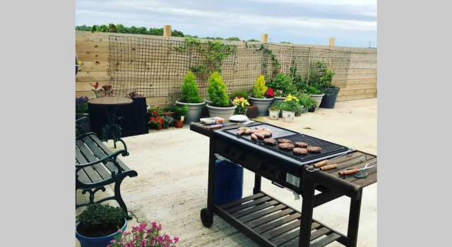 Sheilas Cottage Sleeps 2-3 One dog allowed, Забронировать Дом для отпуска Отели Дарем с парковкой, Парковка