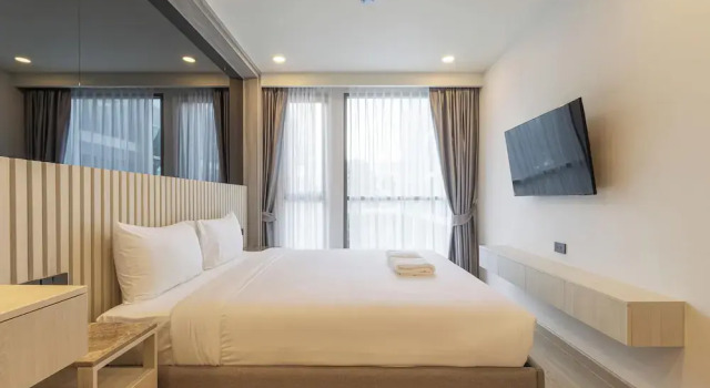 New Condo w Pool Gym Beach Nearby C247, Забронировать Отель Таланг остров Пхукет