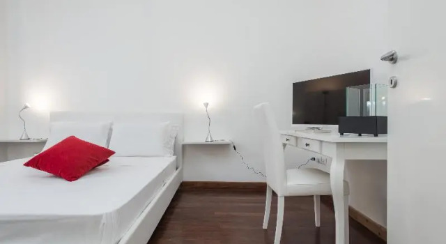 Standaard Tweepersoonskamer met balkon Ada Suites