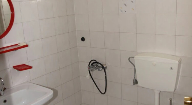 Двухместный номер Standard с балконом Frini Hotel