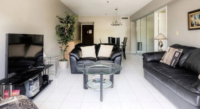 The Isles 105 - Condo 2 People, Sunny Isles