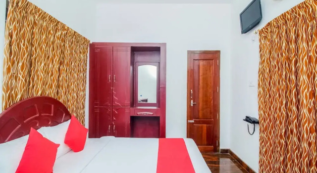 OYO 38124 Vivek Sagara Beach Resort, Забронировать Курортный отель Отели штата Тамилнада с завтраком, Завтраки