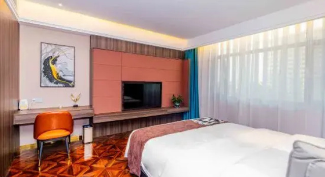 Люкс Herm Garden Hotel