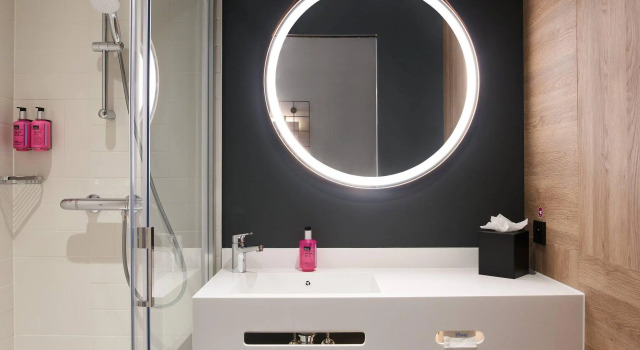 Двухместный номер Moxy Sleeper Moxy Brussels City Center