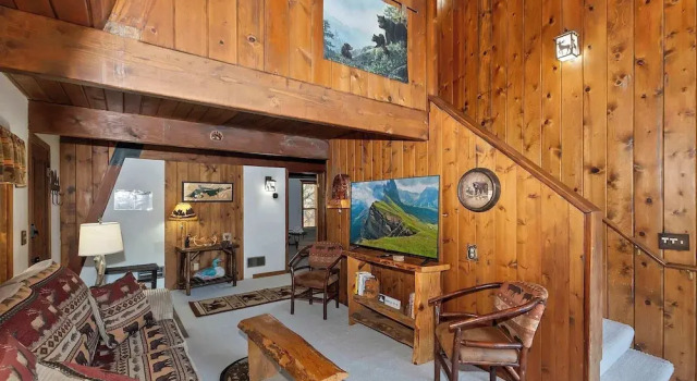 Коттедж Yosemite Pines Cabin - Sleeps 6