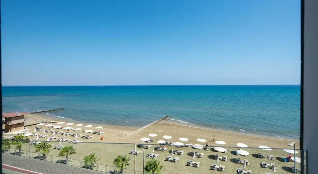 Dinglis Beach Hotel Apartments, Book Apartment Larnaka Larnaca Region