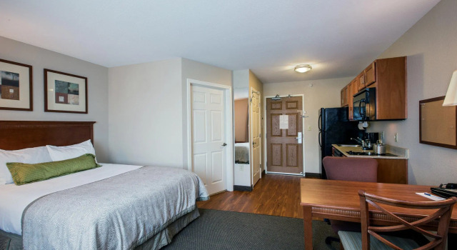 Двухместный номер Standard Candlewood Suites Indianapolis Northwest by IHG