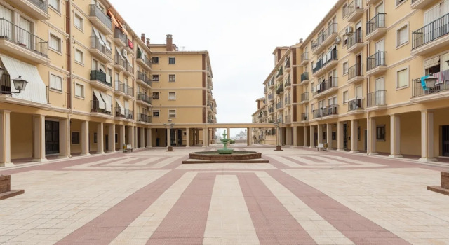 Livemálaga Victoria Suites, Забронировать Отель Малага - центр Малага, рядом с Музей Кармен Тиссен