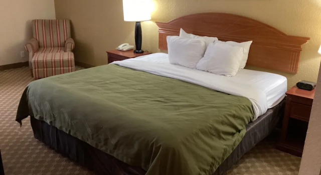 Номер Standard Country Inn & Suites by Radisson, Saginaw, MI
