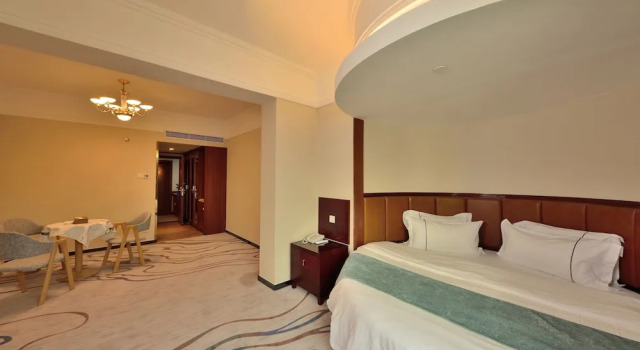 Двухместный номер Deluxe с видом на реку Haijun Hotel