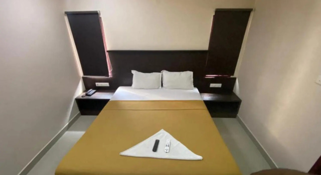 Mapple Leaf Resort