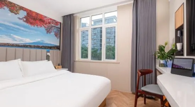 Двухместный номер Standard Mels Weldon Evergreen Lake Hotel Heyuan