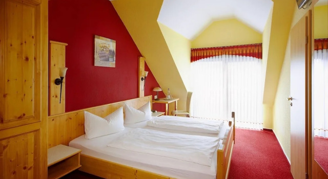 Landhotel Lembergblick, Prenota Hotel Feilbingert Renania-Palatinato