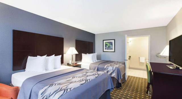 Days Inn by Wyndham Ennis, Забронировать Отель Эннис Dallas - Fort Worth Metropolitan Area