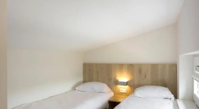 Luxury Chalet Near Beach, Book Chalet Kamperland 