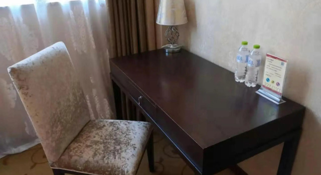Yixuan Hotel (Rongchang District Government Stadium), Rezervați Hotel Rongchang Zona Chongqing