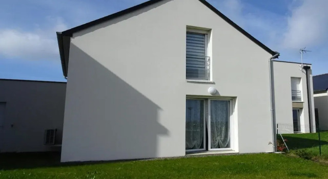 Comfortable Holiday Home With Garden, Near Beach, Rezerwuj Dom wakacyjny  