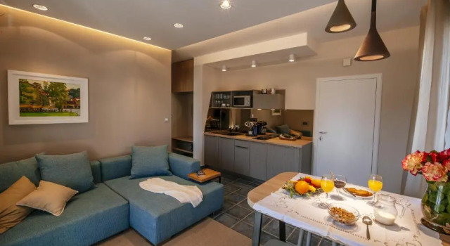 Апартаменты Deluxe c 1 комнатой с балконом Villa Mirakul