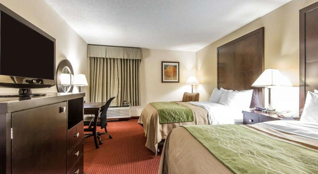 Четырёхместный номер Standard Quality Inn & Suites Portsmouth