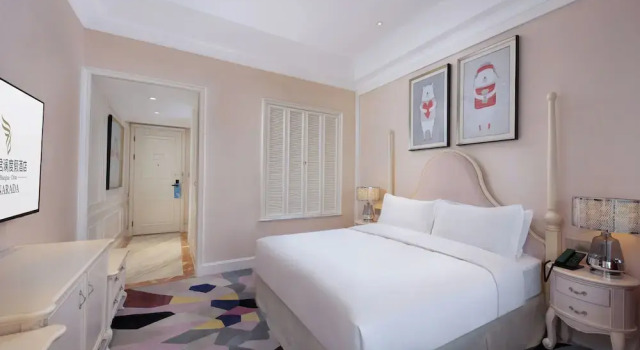 Номер Luxury NARADA Resort Shanghai Hotel Disney Store
