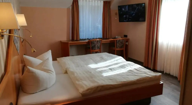 Standart çift kişilik oda Hotel Ladenmühle