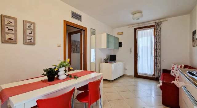 Апартаменты Charming Three Room Apartment