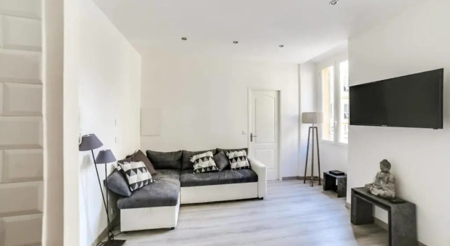 Very nice 1br ideally located close to Place Masséna in Nice Welkeys, Забронировать Апартаменты/квартира Ницца Приморские Альпы, рядом с Набережная Соединенных Штатов