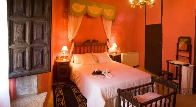 Marques de Valdeolivo, Book Hotel Hotels in Aragon with Parking, Parking