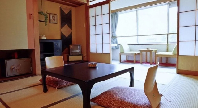 Shirakaba Hotel, Boek Hotel Hotels in Tokai met parkeren, Parkeren