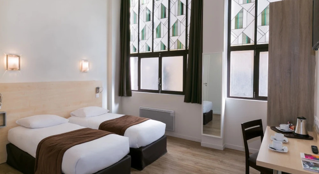 Двухместный номер Privilege Hotel Foch Nancy Gare