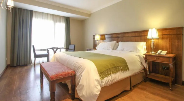 Двухместный номер с балконом Chalten Suites Hotel