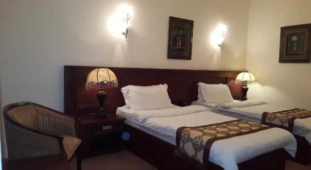 Khani Hotel