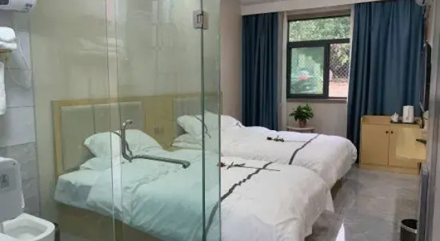 Huashan Futing Homestay, Prenota Hotel Weinan Shaanxi