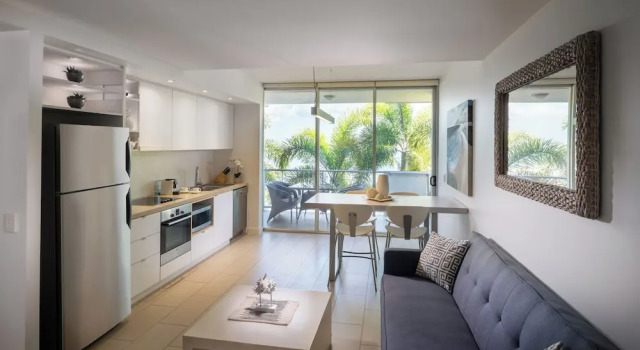 Апартаменты c 1 комнатой с балконом и с красивым видом из окна Grand Mercure Apartments Magnetic Island