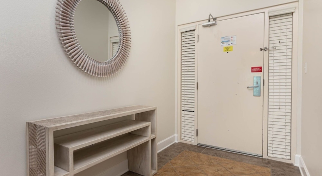 Номер Standard Phoenix West 1906 3 Bedroom Condo