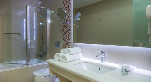 Номер Standard Alexandra Beach Resort & Spa