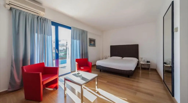 Двухместный номер Standard с балконом Park Hotel Residence