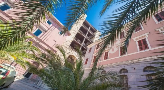 Residence Del Teatro Al Porto